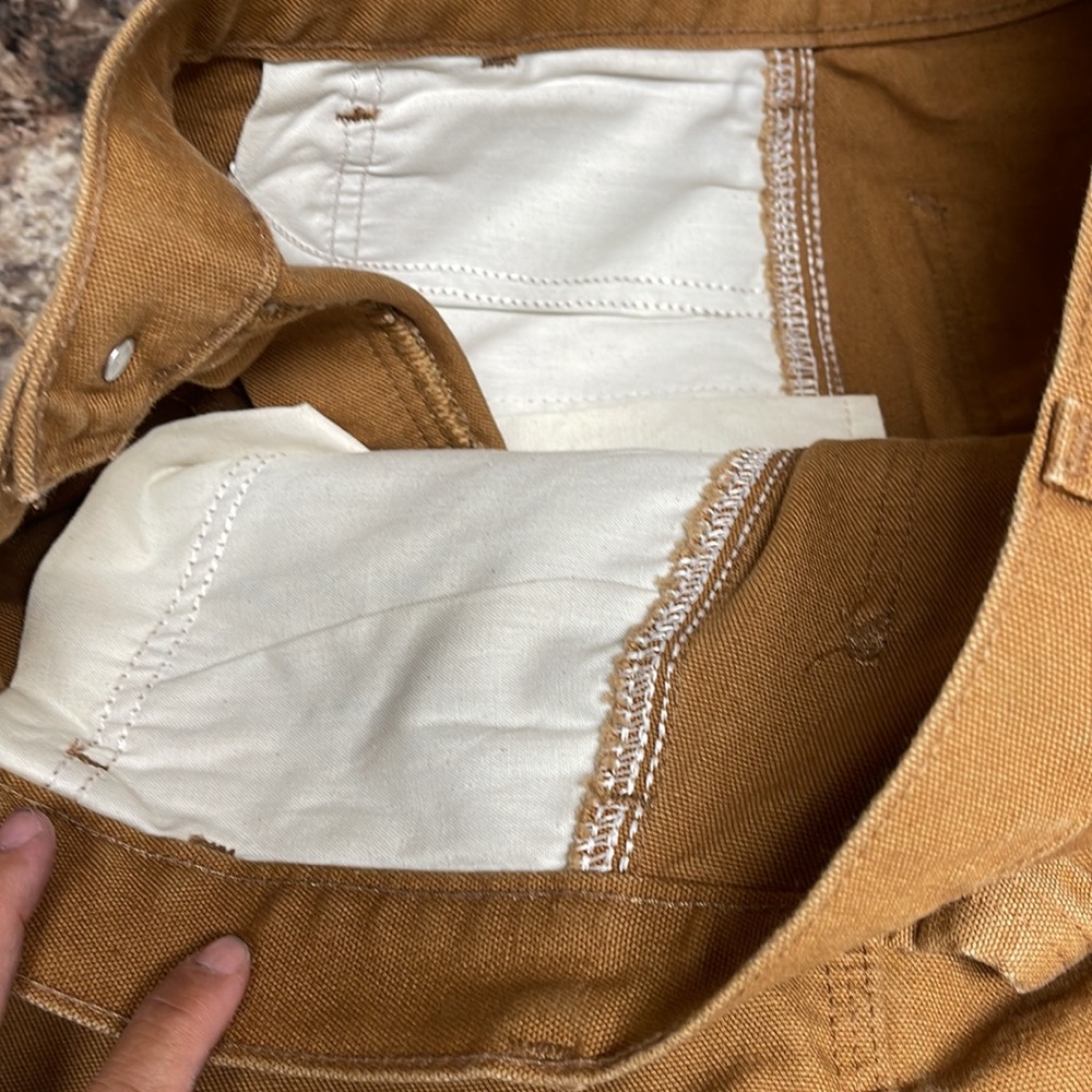 Carhartt - Picture 8 of 8